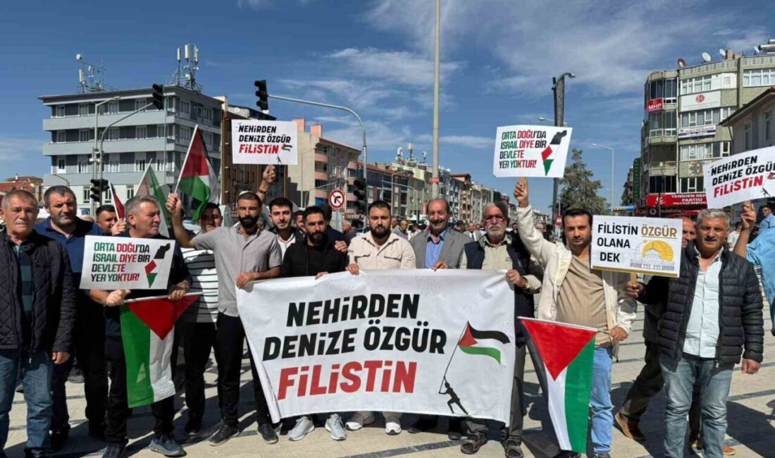 Konya'nın Kulu ilçesinde, Gazze'ye insani yardım gönderen Küresel Sumud filosuna