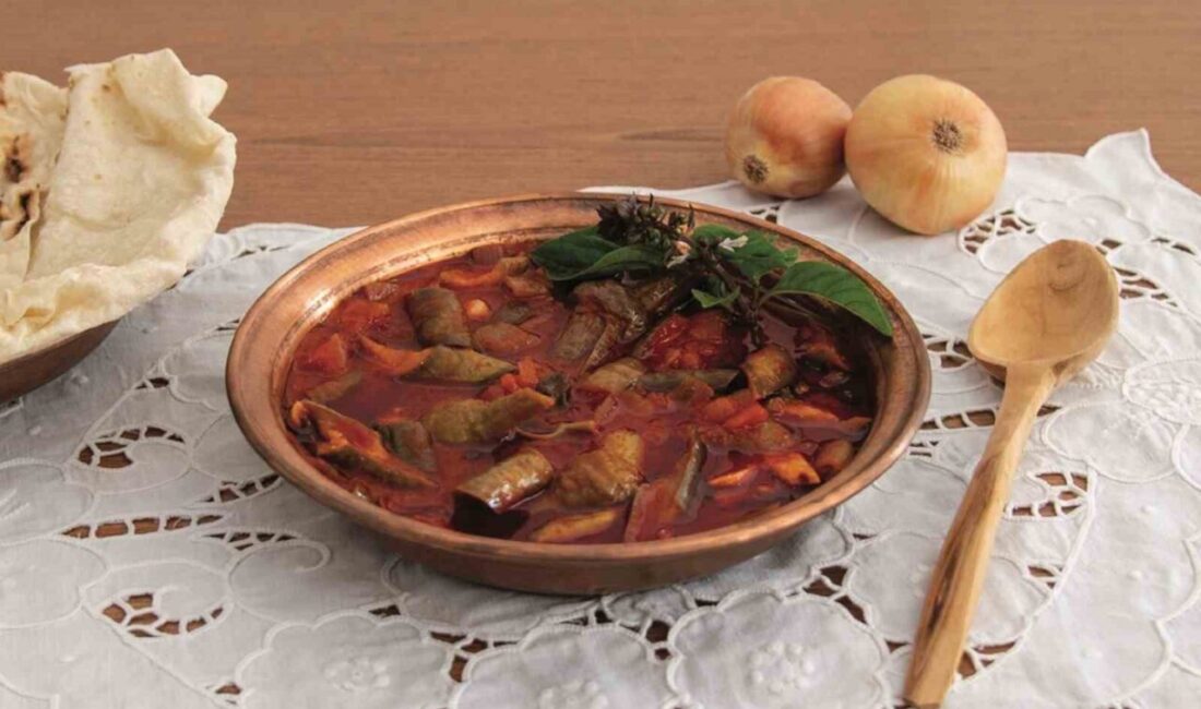 Antalya'nın Kumluca ilçesinde, Kaymakam Bahadır Güneş başkanlığındaki komisyon, 11 bitki