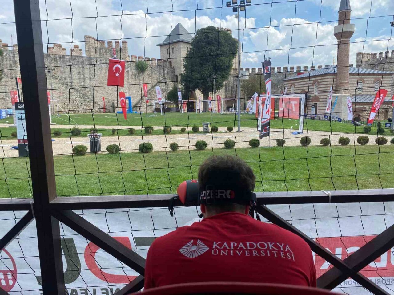 Kapadokya Üniversitesi (KÜN) öğrencileri, uluslararası Türkiye Drone Race 2025 yarışmasında