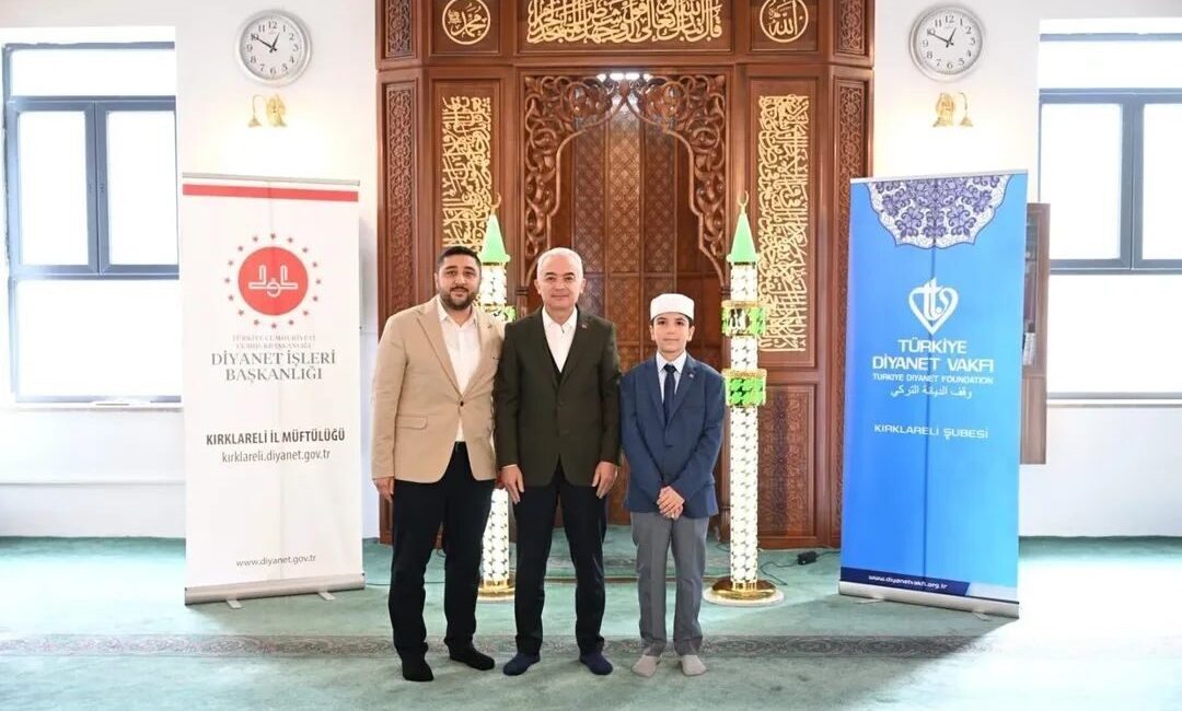 Kur’an Kursları Hafızlık Yarışması Türkiye Finali Kırklareli’nde Gerçekleşti Kırklareli’nde gerçekleştirilen Kur'an Kursları Arası Hafızlık Yarışması Türkiye Finali, Ulu