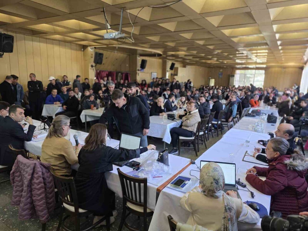Kütahya İl Özel İdaresi, 150 daimi işçi alımı için noter