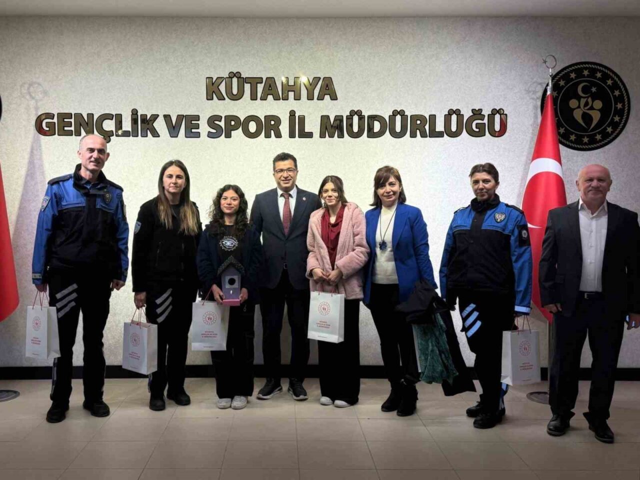 Kütahya'da Toplum Destekli Polislik Şube Müdürü Dilek Turul, Bahattin Çini