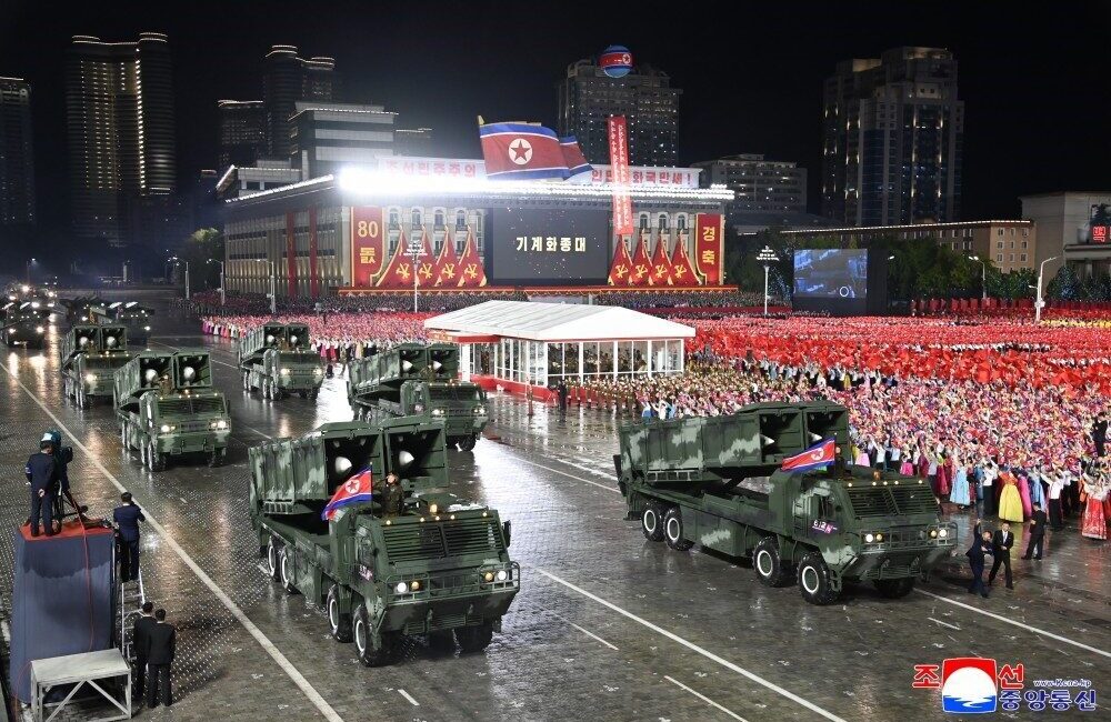 Kuzey Kore, Kore İşçi Partisi'nin 80. yılını Pyongyang'da büyük bir