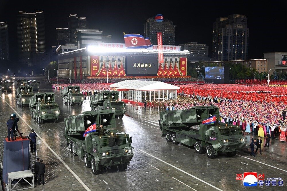 Kuzey Kore, Kore İşçi Partisi'nin 80. yılını Pyongyang'da büyük bir