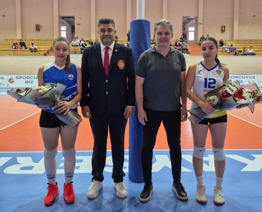 Kayseri Voleybol Kulübü, 2. Kadınlar Voleybol Ligi'nin açılış maçında Merinos