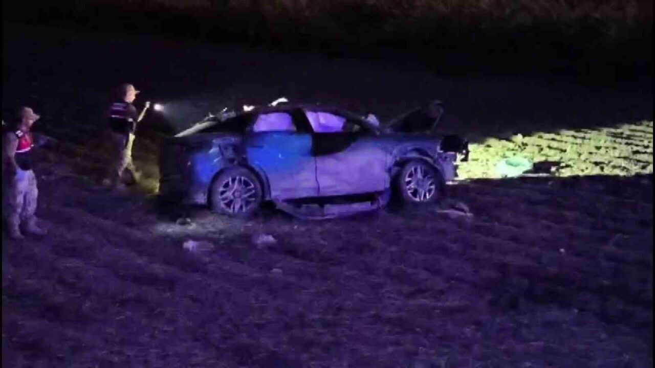 Hatay'da meydana gelen kazada, M.Ö. yönetimindeki araç lastiğinin patlaması sonucu