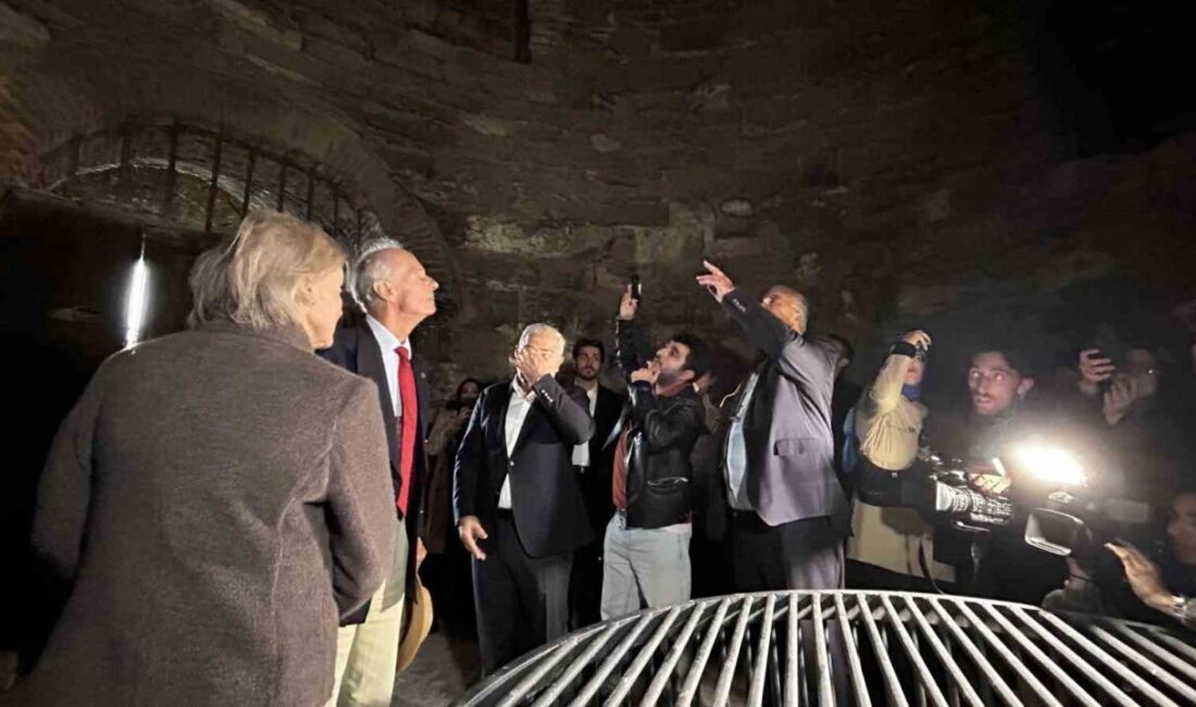 Lev Tolstoy'un yeğeni Kont Nikolai Tolstoy, dedesi Peter Andreyeviç Tolstoy’un