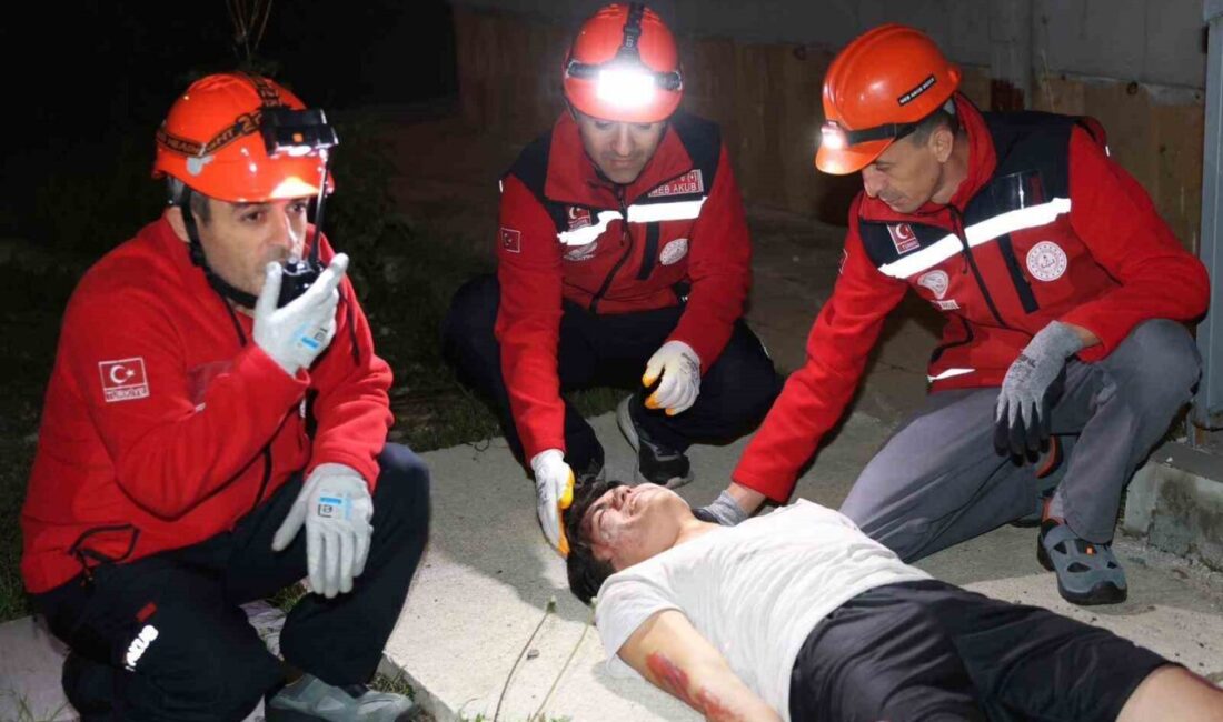 Düzce'de gerçekleştirilen afet tatbikatında 6.3 büyüklüğünde bir deprem ve ardından