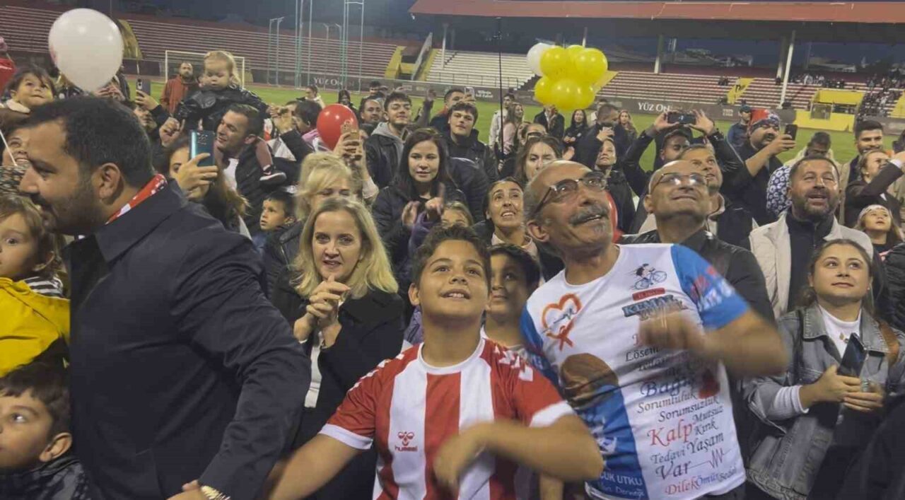 Çanakkale'de lösemiyle 5 yıl mücadele eden 11 yaşındaki Gencay Demir,