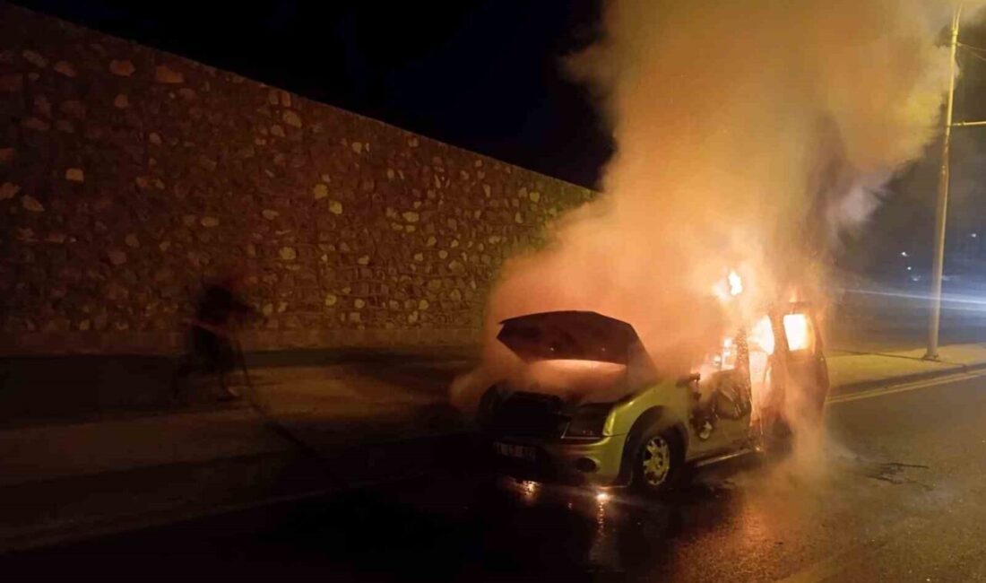 Battalgazi ilçesinde gece saatlerinde seyir halindeki Ü.S. yönetimindeki bir hafif