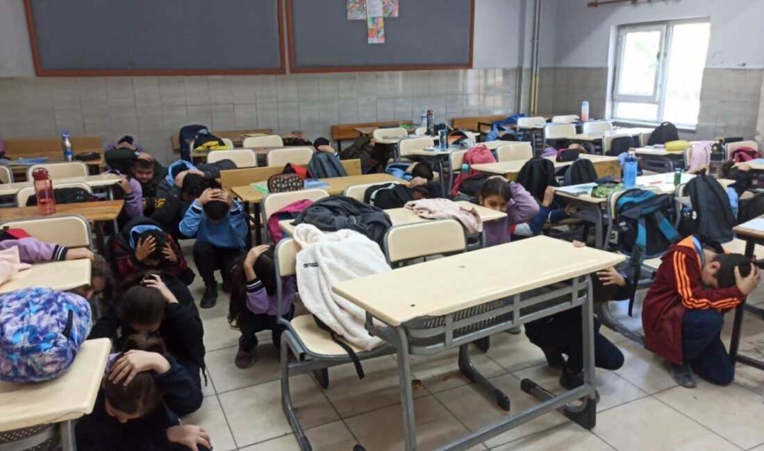 Malatya’da Milli Eğitim Bakanlığı’nın düzenlediği "Afetler ve Dayanıklılık Ayı" etkinlikleri