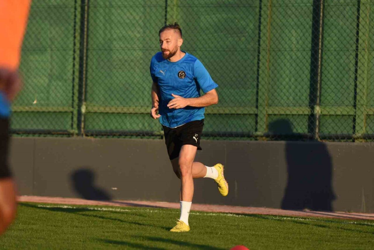 Manisa Futbol Kulübü, 2 Kasım Pazar günü Amed Sportif Faaliyetler