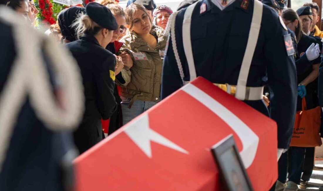 Sakarya'nın Akyazı ilçesinde meydana gelen trafik kazasında şehit olan Jandarma