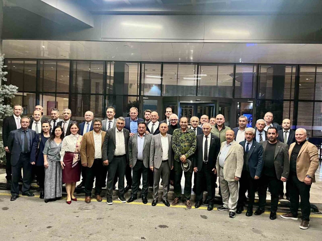 Manisa Ticaret ve Sanayi Odası tarafından gerçekleştirilen istişare toplantısına ticaret