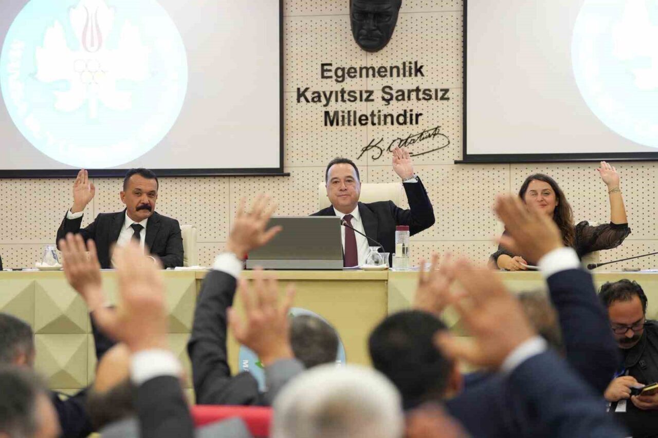 Manisa Büyükşehir Belediyesi, Ekim ayı olağan meclis toplantısında 1/5000’lik imar