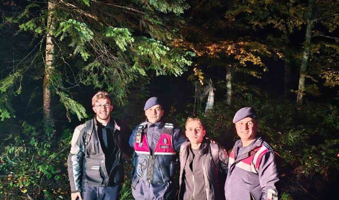 Bartın'da mantar toplamak üzere ormana giden A.A. (23) ve A.Ç.