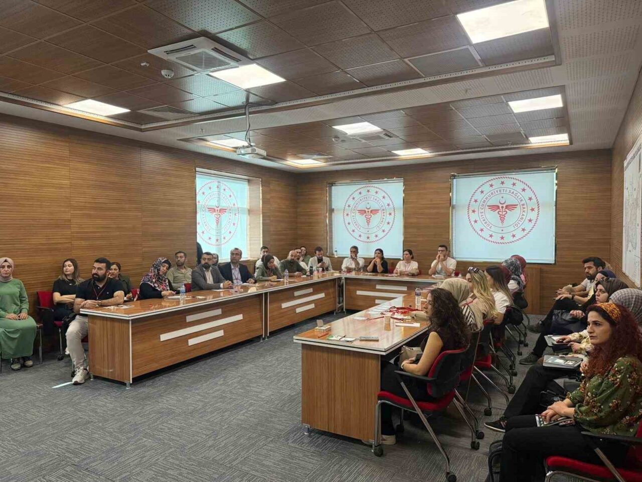 Mardin İl Sağlık Müdürlüğü, tütün bağımlılığıyla mücadele için eğitim programı