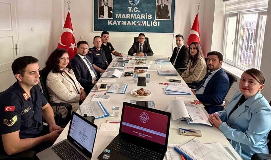 Muğla'nın Marmaris ilçesinde, Kaymakam Nurullah Kaya başkanlığında kadına yönelik şiddetle