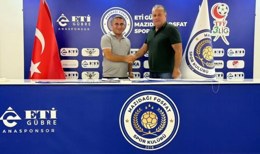 Mardin temsilcisi Fosfatspor, Baki Çağdaş Uzun ile yollarını ayırarak Mesut