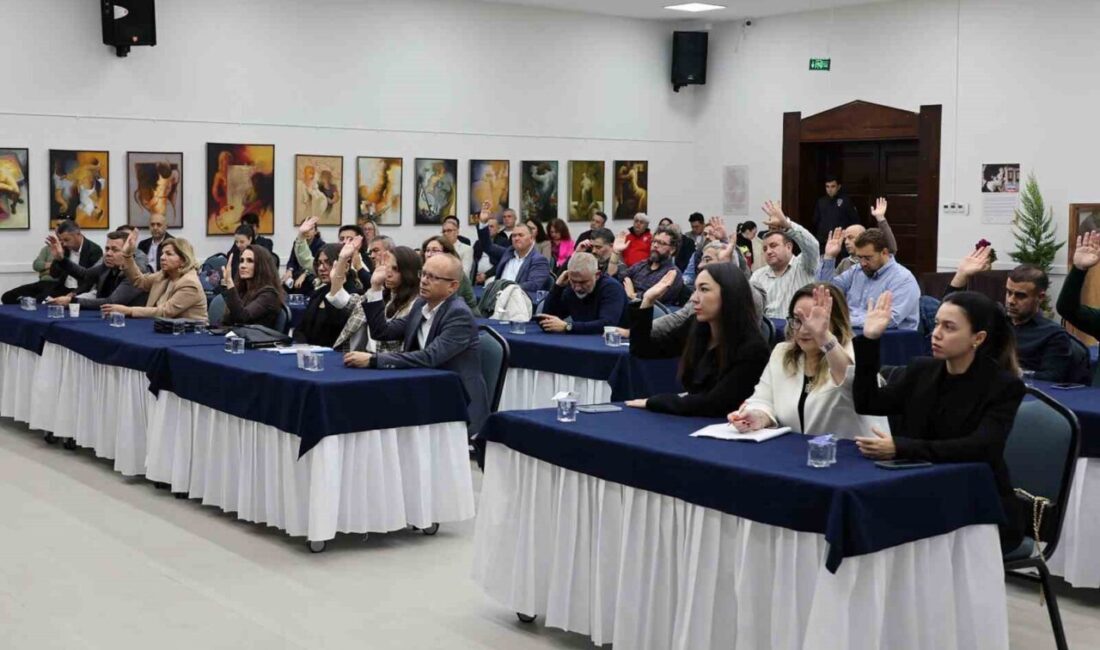 Menteşe Belediye Meclisi, öğrencilerin yemek masraflarını azaltmak amacıyla ‘Bi Balık’