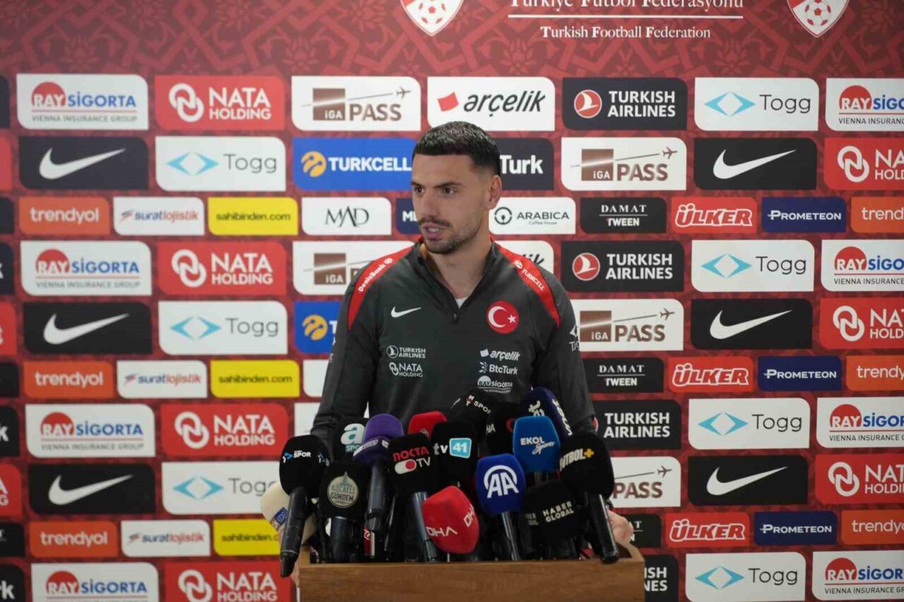 A Milli Futbol Takımı'nın savunma oyuncusu Merih Demiral, Gürcistan'ı 4-1