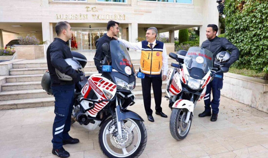 Mersin'de acil sağlık hizmetlerini hızlandırmak amacıyla iki motorize ambulans hizmete