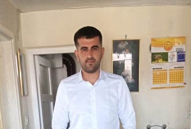 Mersin'in Mut ilçesinde bir otomobilin bariyerlere çarpması sonucu 26 yaşındaki