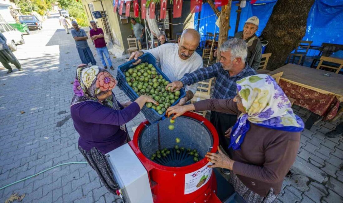 Mersin Büyükşehir Belediyesi, 2019-2025 yılları arasında çiftçilere toplam 825 makine