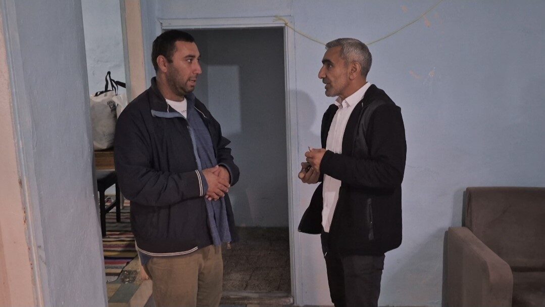 Mersin’de 4 yaşında terk edilen ve babasını kaybettikten sonra sokaklarda