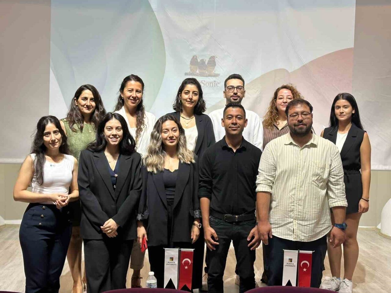 Alanya Üniversitesi Gastronomi ve Mutfak Sanatları Bölümü, düzenlediği mezunlar buluşması