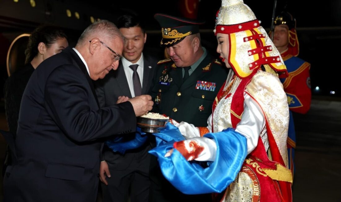 Milli Savunma Bakanı Yaşar Güler, Moğolistan’ın Ulan Batur kentinde resmi