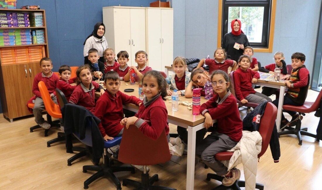 Sakarya Büyükşehir Belediyesi, Taşkısığı Şarık Tara İlkokulu öğrencilerine yönelik düzenlediği