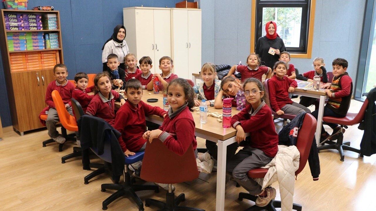 Sakarya Büyükşehir Belediyesi, Taşkısığı Şarık Tara İlkokulu öğrencilerine yönelik düzenlediği