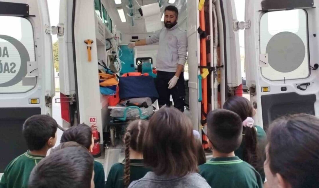 Düzce’de Minik 112 Projesi Kapsamında Öğrencilere Acil Sağlık Bilinci Eğitimi Verildi Düzce Sağlık Müdürlüğü, Merkez 19 Mayıs İlkokulu'nda Minik 112 Projesi