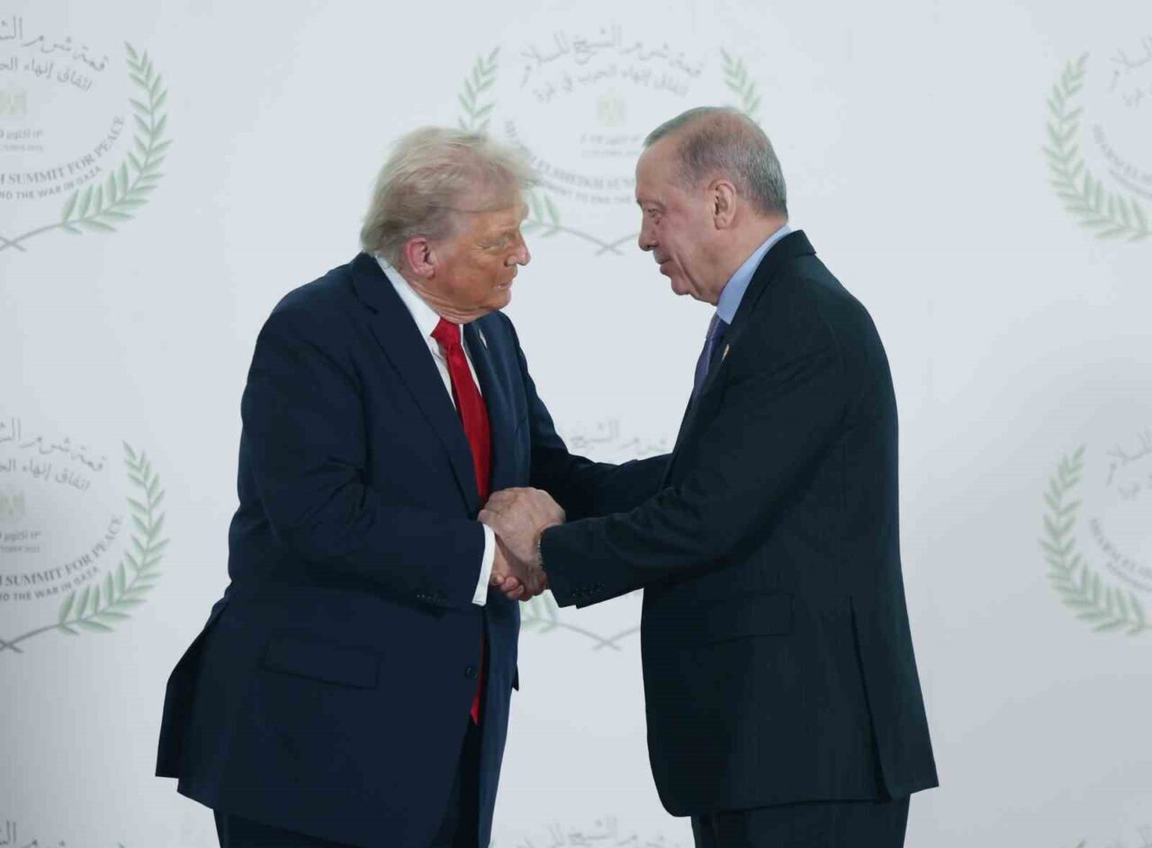 ABD Başkanı Donald Trump, Mısır'da düzenlenen Barış için Şarm El-Şeyh