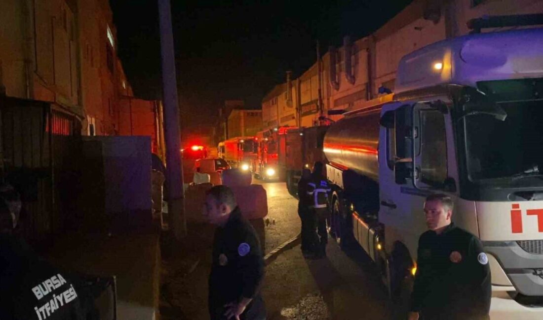 İnegöl’deki Mobilya İmalathanesinde Korkutan Yangın Meydana Geldi Bursa İnegöl'deki bir mobilya imalathanesinde akşam saatlerinde yangın çıktı. Mahmudiye