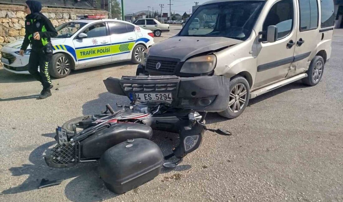 Bursa'nın İnegöl ilçesinde, hafif ticari araç ile çarpışan 33 yaşındaki