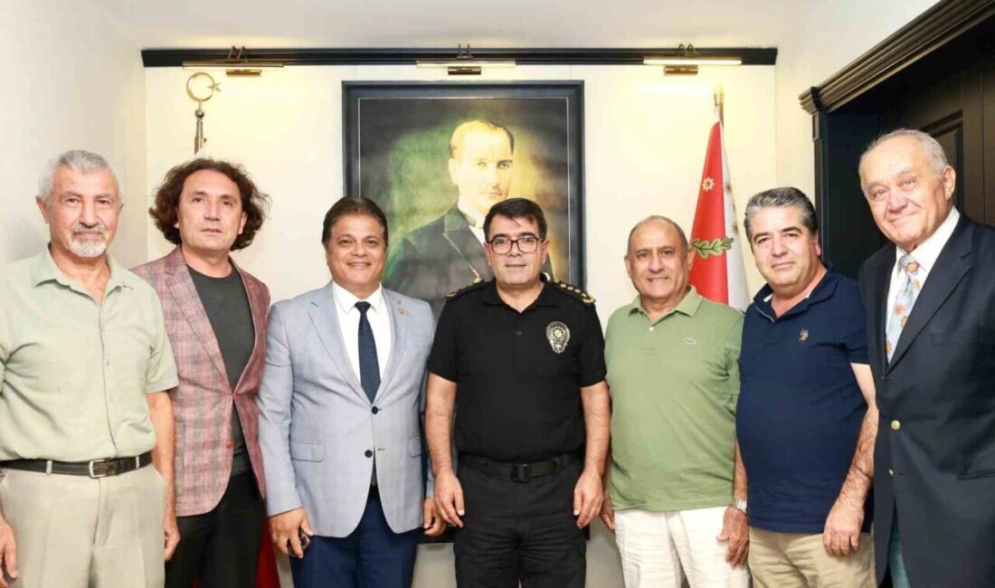 Mersin Gazeteciler Cemiyeti, İl Emniyet Müdürü İdris Yılmaz'ı ziyaret etti.