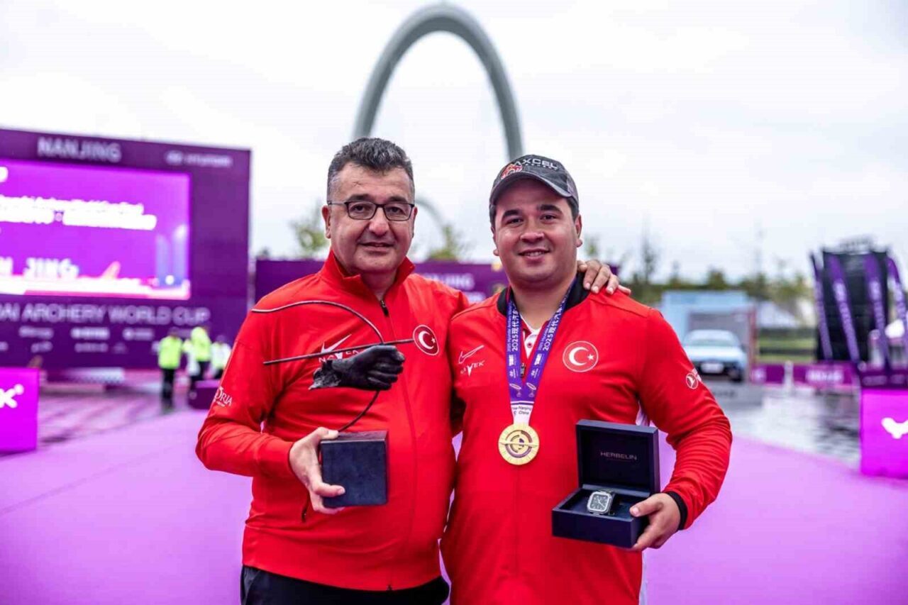 Muğla Büyükşehir Belediyesi'nin sporcusu Emircan Haney, Çin'de düzenlenen Dünya Kupası