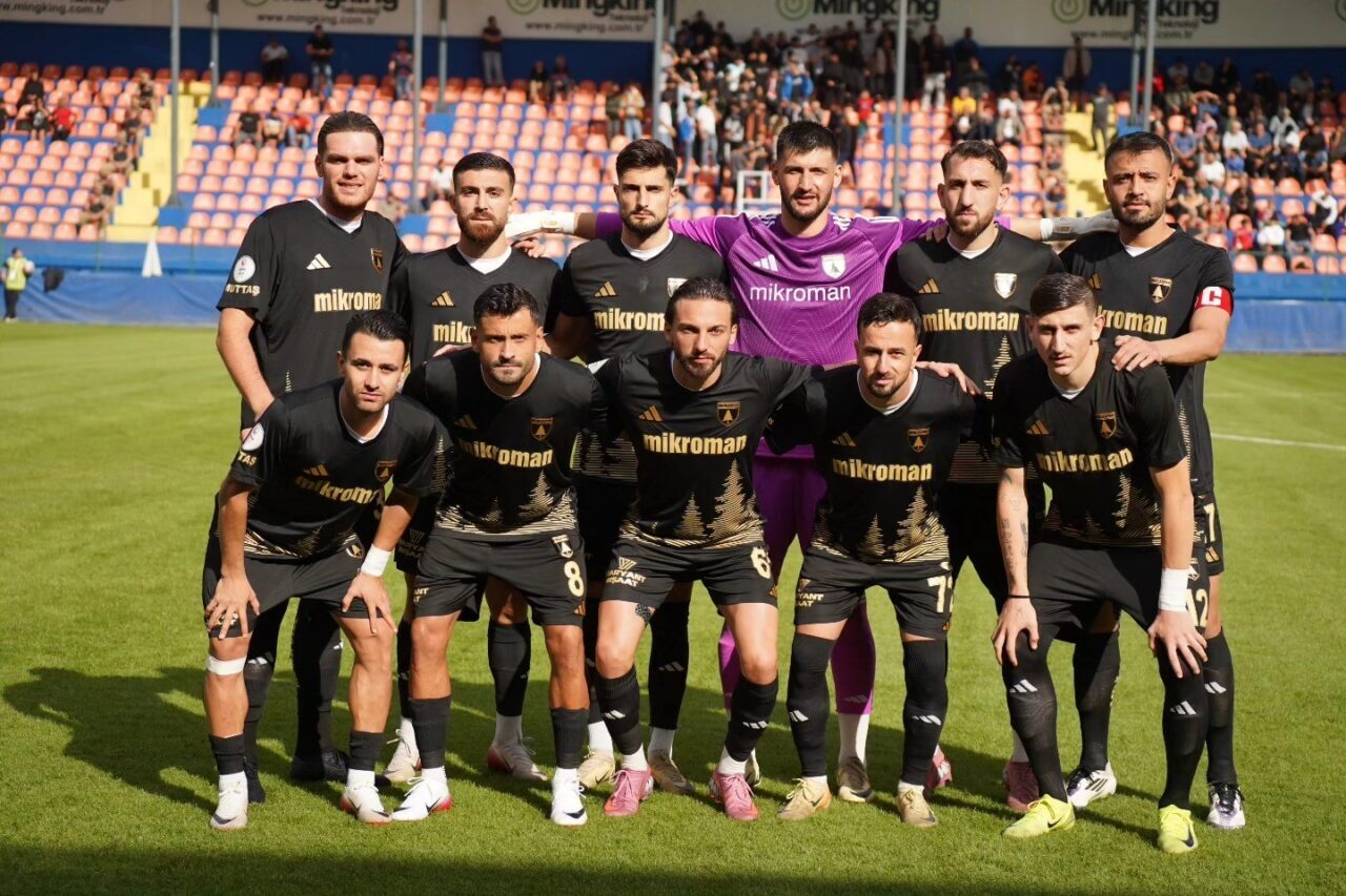 Muğlaspor, 19 Ekim'de 24 Erzincanspor ile Denizli'de karşılaşacak. Stadyum tadilatı