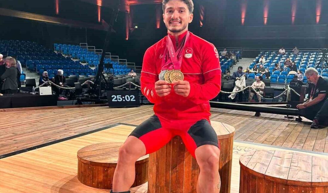 Norveç'teki Dünya Halter Şampiyonası'nda milli sporcu Muhammed Furkan Özbek, 65