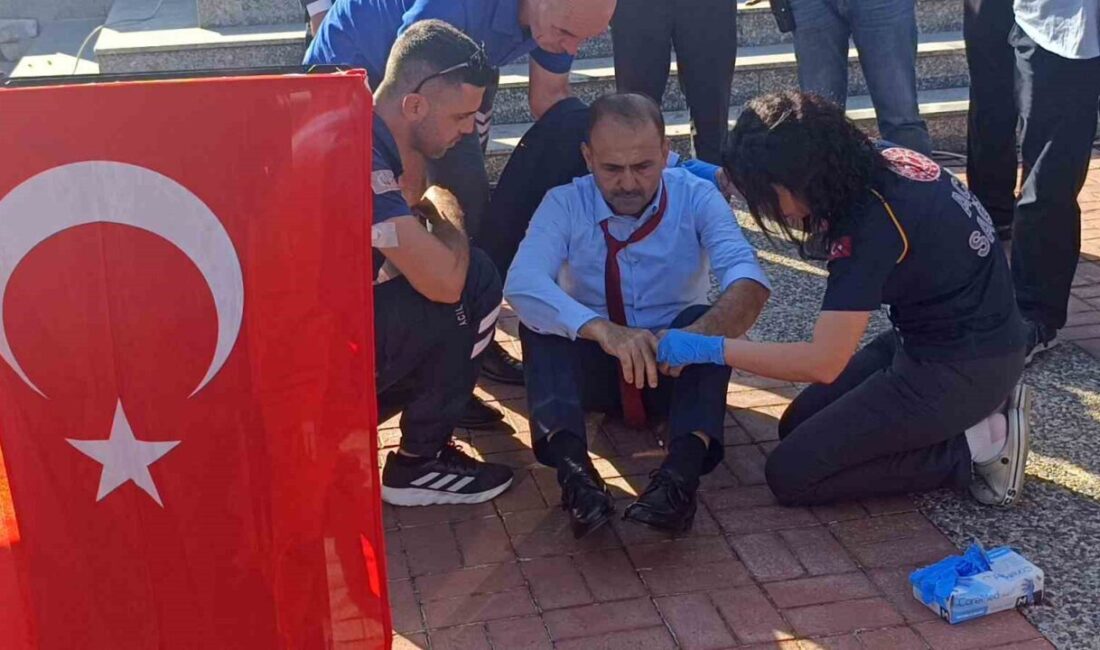 Manavgat'ta 19 Ekim Muhtarlar Günü programında konuşma yapan Milli Egemenlik