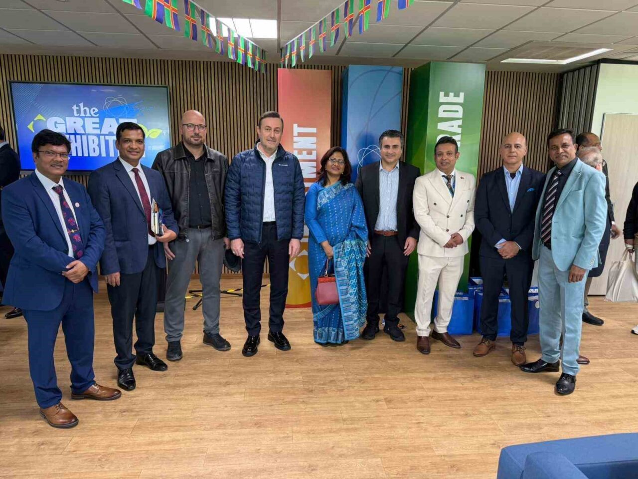 Muradiye Organize Sanayi Bölgesi Yönetim Kurulu Başkanı Osman Kıvırcık, İngiltere’deki