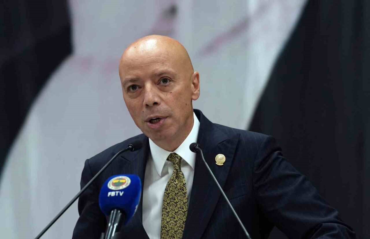 Fenerbahçe Başkan Vekili Murat Salar, kulübün borç sorununu yönetilebilir bulduğunu