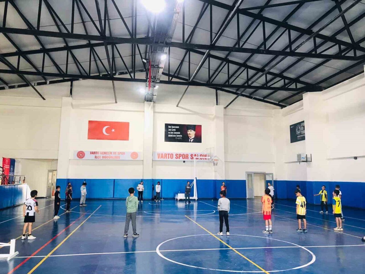 Muş'ta "Türkiye Sportif Yetenek Taraması ve Spora Yönlendirme Programı" kapsamında
