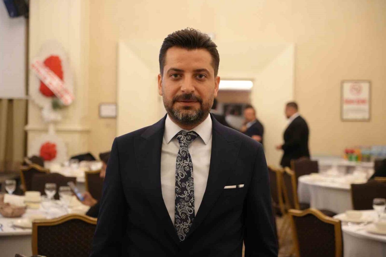 Gaziantep Umumi Nakliyatçılar Odası Başkan Adayı Ahmet Kaya, düzenlediği programda