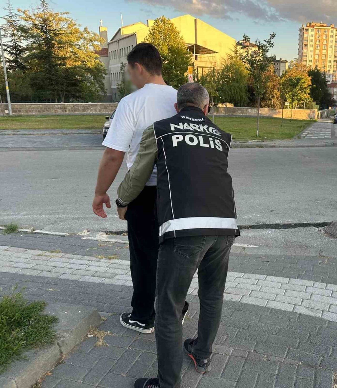 Kayseri'de Narkotik Suçlarla Mücadele Şube Müdürlüğü, Mehmet Akif Ersoy Mesleki