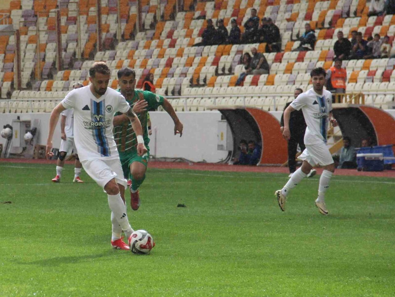 Nesine 3. Lig 2. Grup 6. hafta maçında Malatya Yeşilyurt