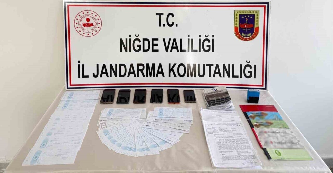 Niğde’de Tefecilik Suçuna Karışan 4 Kişi Jandarma Tarafından Gözaltına Alındı