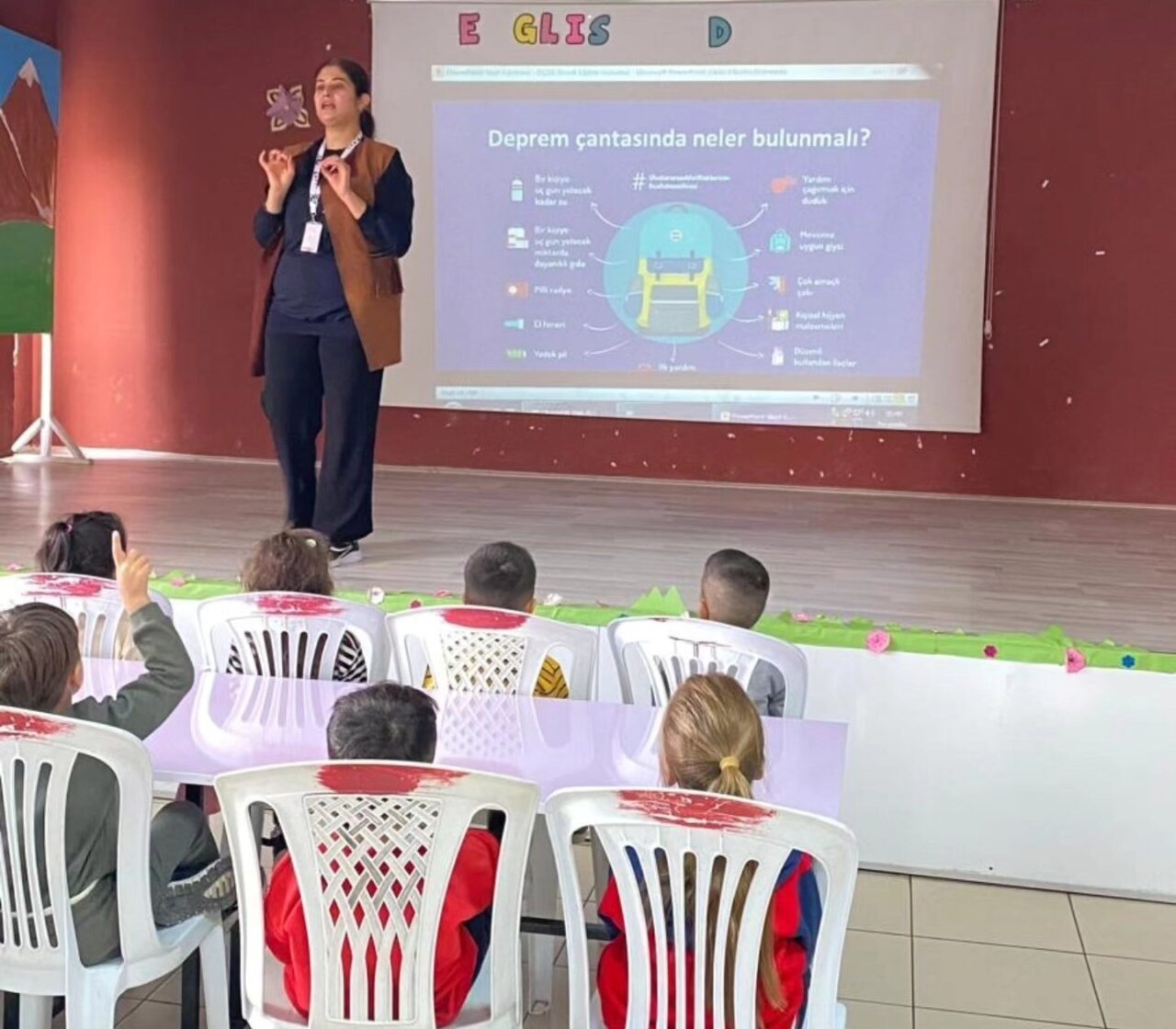 Kütahya'da, Altıntaş Toplum Sağlığı Merkezi'nin katkısıyla anasınıfı ve 1. sınıf